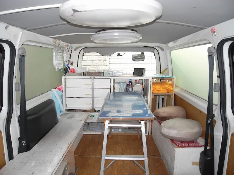 F&S動物救急(夜間往診専門)アニマルドクターカー